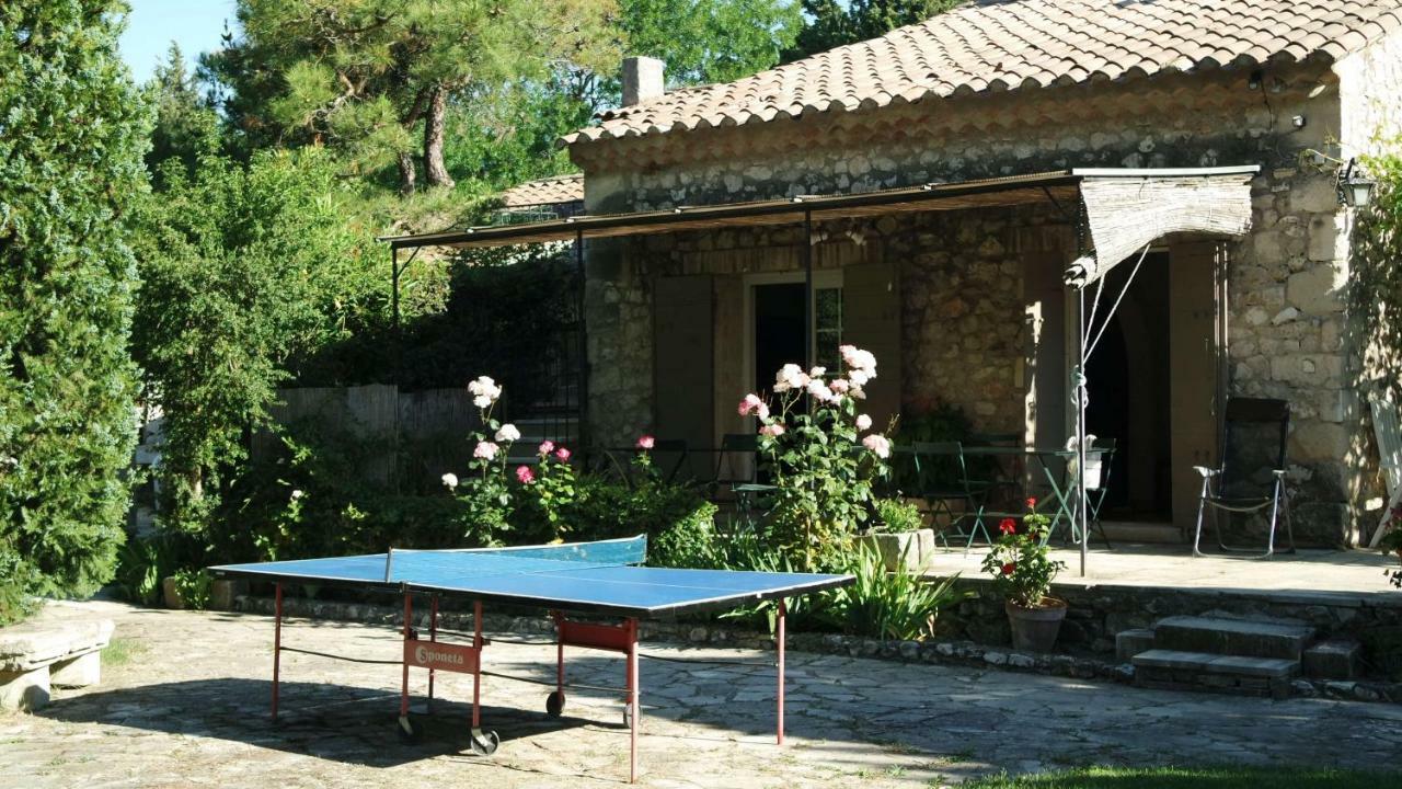 Mas Grimaud - Gite- Studio Et Chambres D'Hotes Familiales เอย์กาลิแยร์ ภายนอก รูปภาพ
