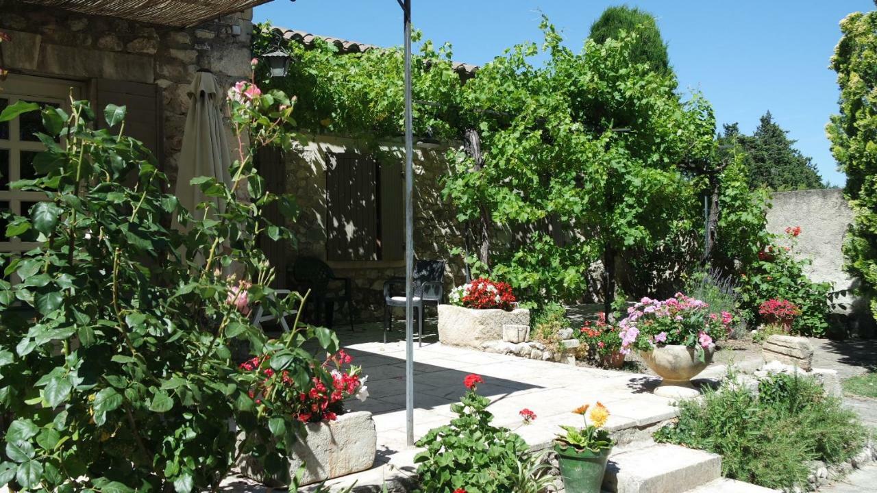 Mas Grimaud - Gite- Studio Et Chambres D'Hotes Familiales เอย์กาลิแยร์ ภายนอก รูปภาพ