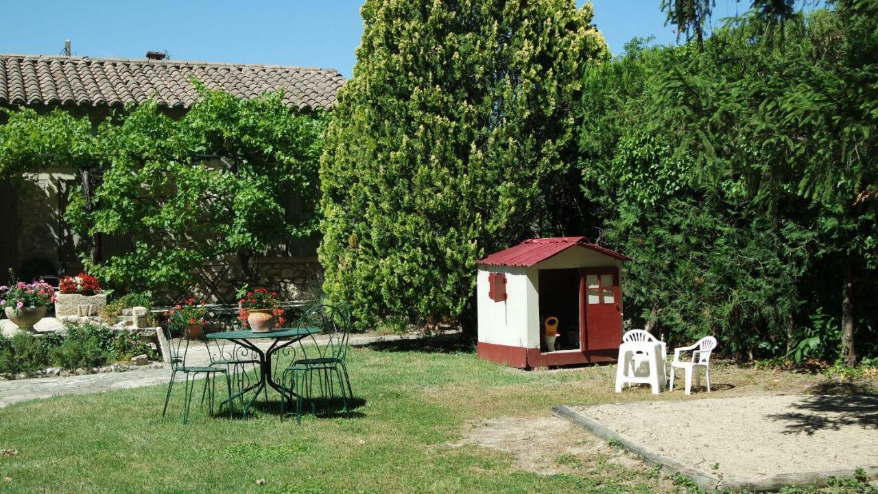 Mas Grimaud - Gite- Studio Et Chambres D'Hotes Familiales เอย์กาลิแยร์ ภายนอก รูปภาพ