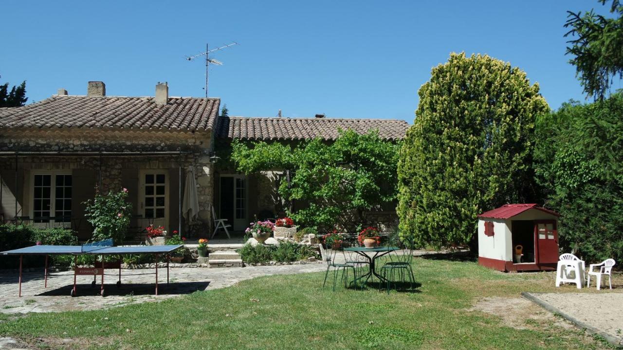Mas Grimaud - Gite- Studio Et Chambres D'Hotes Familiales เอย์กาลิแยร์ ภายนอก รูปภาพ